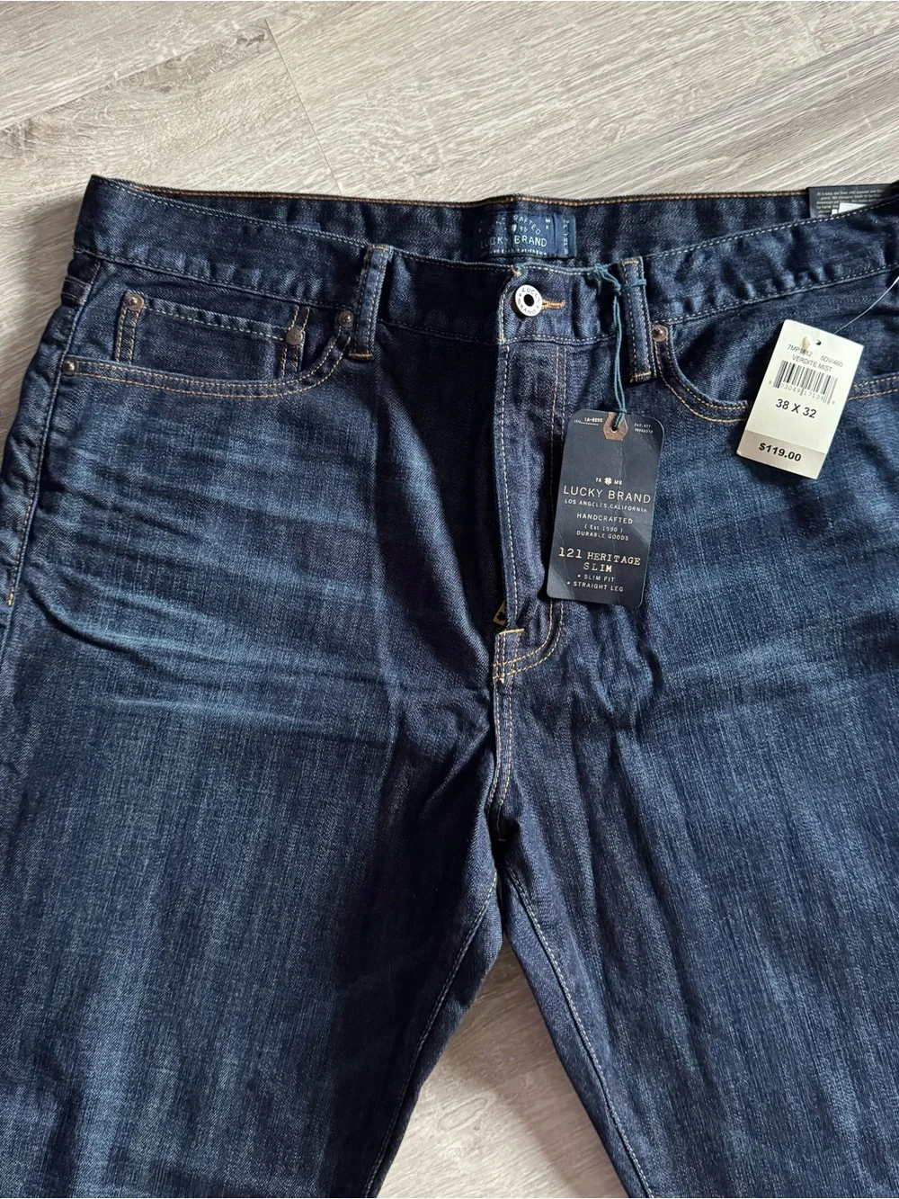 Lucky Brand 121 Heritage Slim Jeans Men’s‎ 38x32 Dark Wash Straight Leg NWT